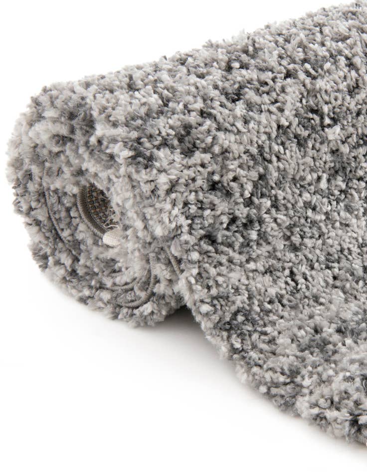 Detail image of  2' 2 x 6' Athena Shag Runner Rug