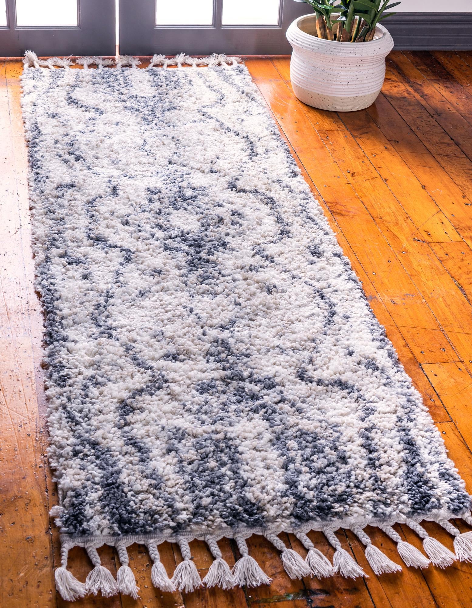  2' 2 x 6' Athena Shag Runner Rug