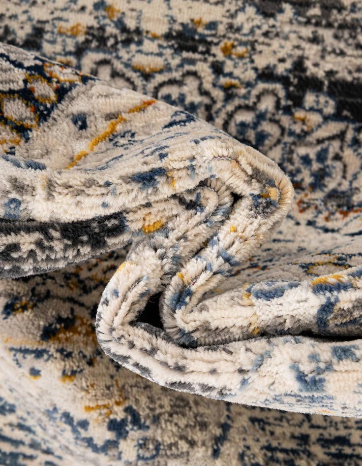 Detail image of  2' x 6' Budapest Runner Rug