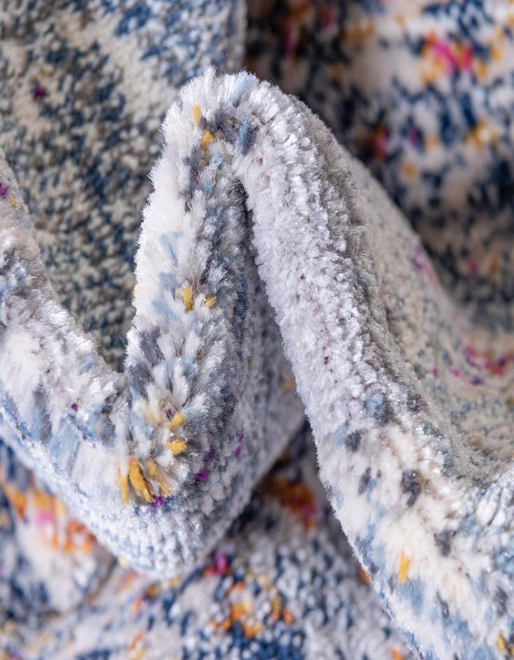 Detail image of  2' x 5' 9 Budapest Runner Rug