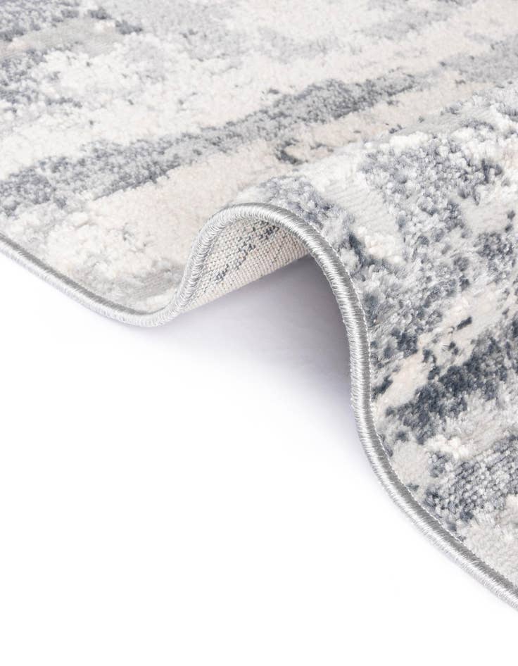 Detail image of  2' 2 x 6' Caspian Runner Rug