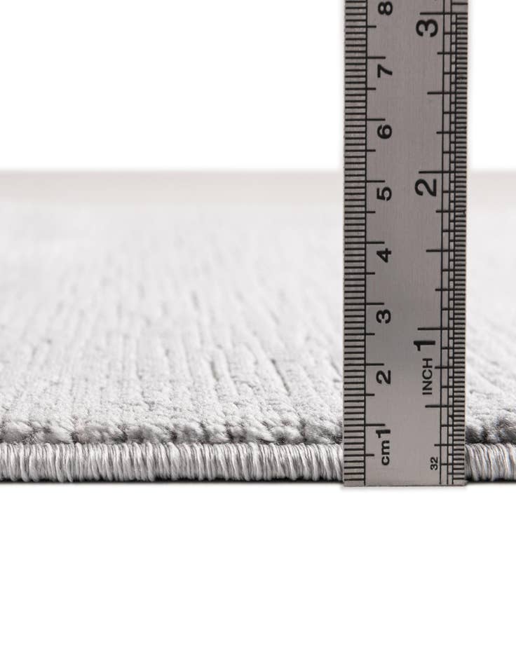 Detail image of  2' 2 x 7' 7 Caspian Runner Rug