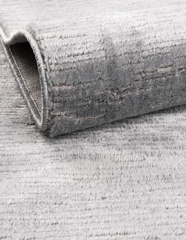 Detail image of  2' 2 x 7' 7 Caspian Runner Rug