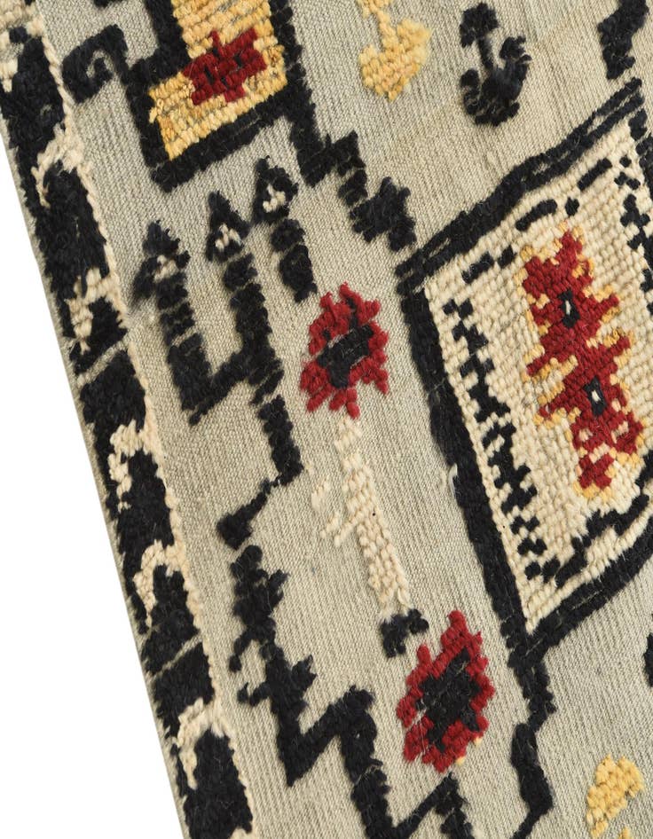 Detail image of  3' 1 x 12' 3  Hand Knotted Darya Wool Runner Rug