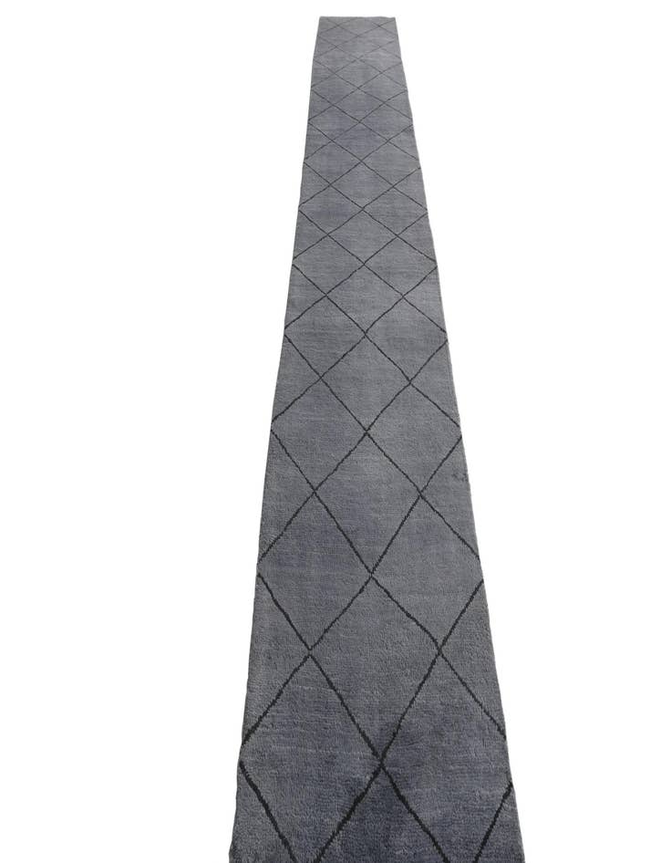 Detail image of  2' 6 x 14'  Hand Knotted Darya Wool Runner Rug