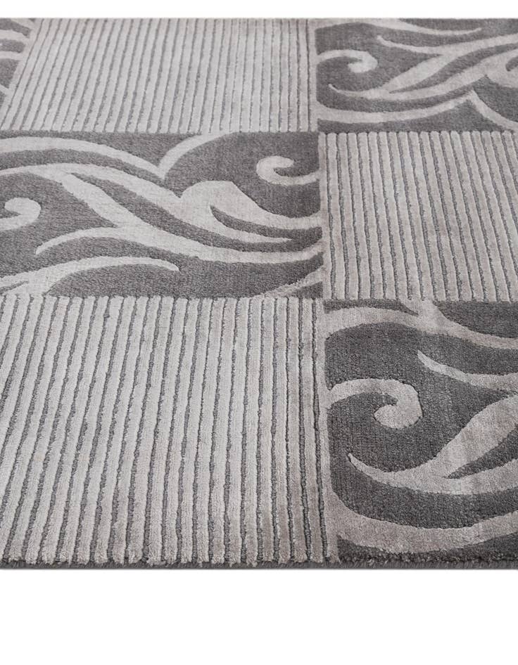 Detail image of  2' 9 x 9' 9  Hand Knotted Darya Wool Runner Rug