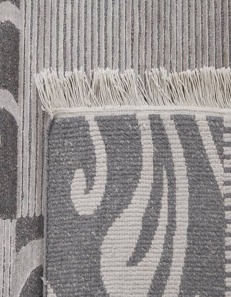 Detail image of  2' 9 x 9' 9  Hand Knotted Darya Wool Runner Rug