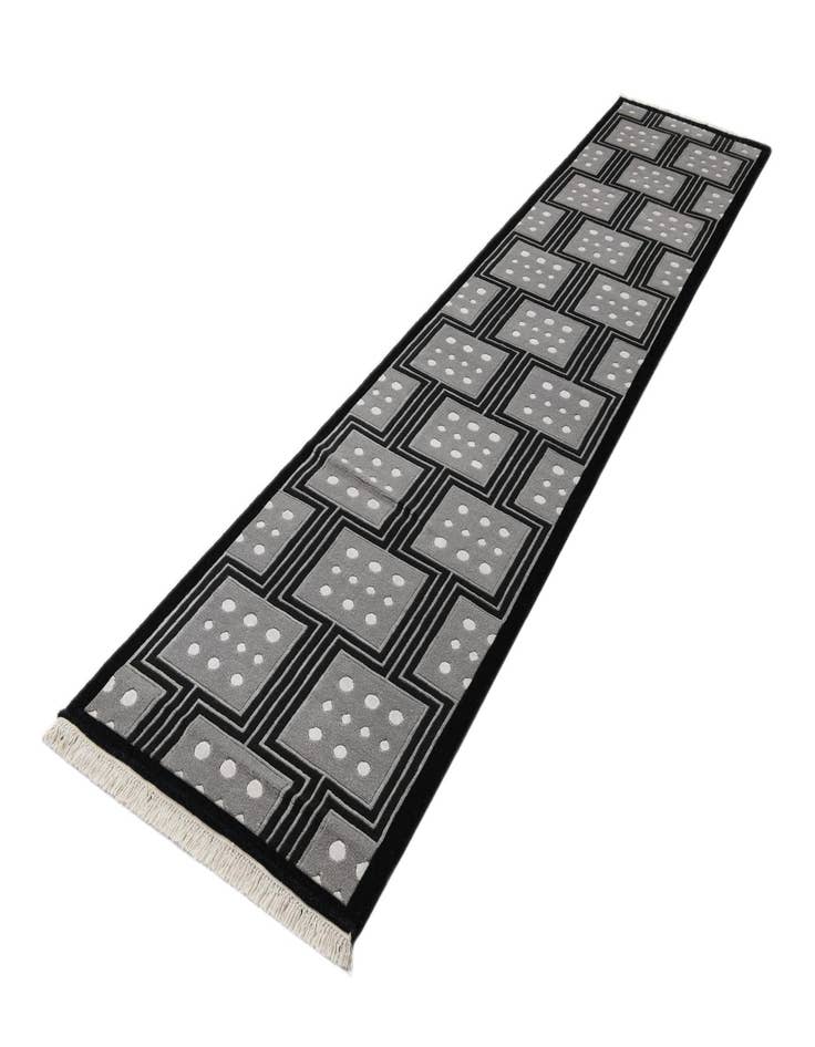 Detail image of  2' 8 x 13' 2  Hand Knotted Darya Wool Runner Rug