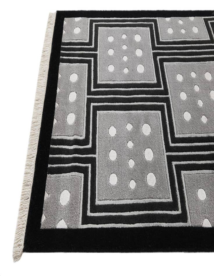Detail image of  2' 8 x 13' 2  Hand Knotted Darya Wool Runner Rug