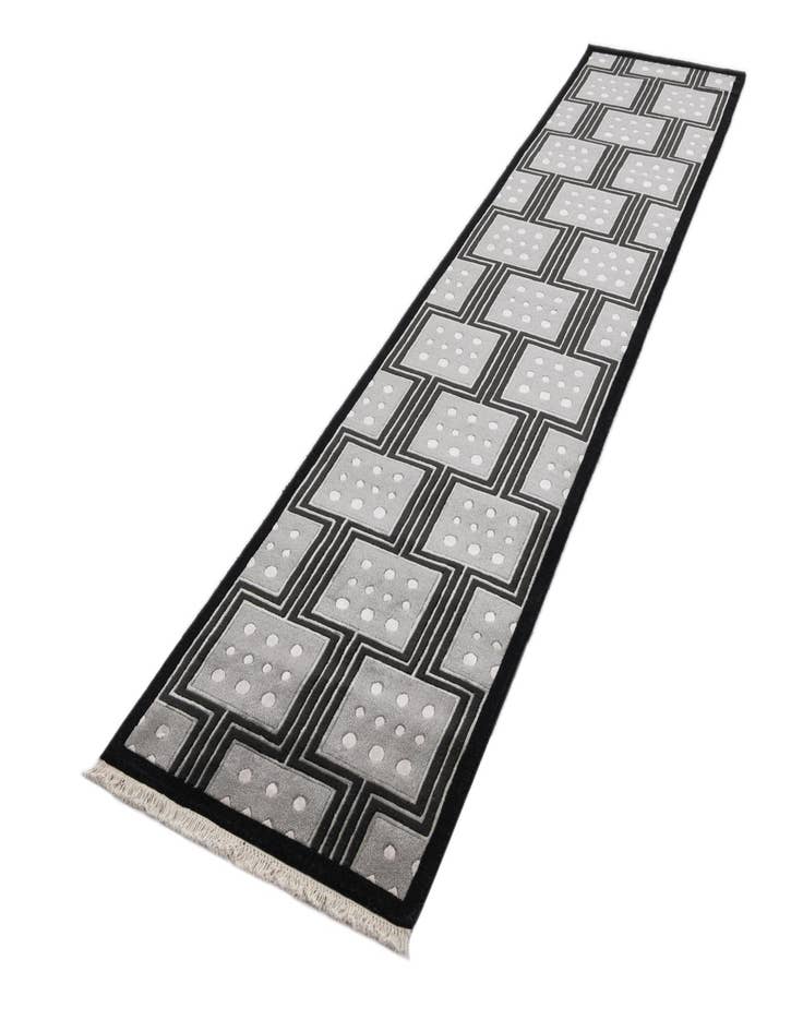 Detail image of  2' 8 x 13' 1  Hand Knotted Darya Wool Runner Rug