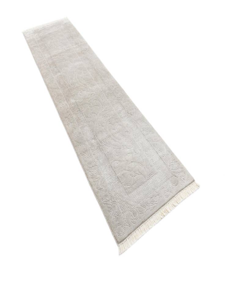 Detail image of  2' 7 x 10'  Hand Knotted Darya Wool Runner Rug