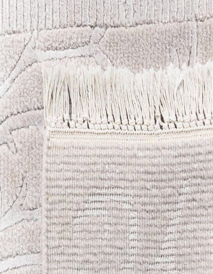 Detail image of  2' 9 x 9' 7  Hand Knotted Darya Wool Runner Rug