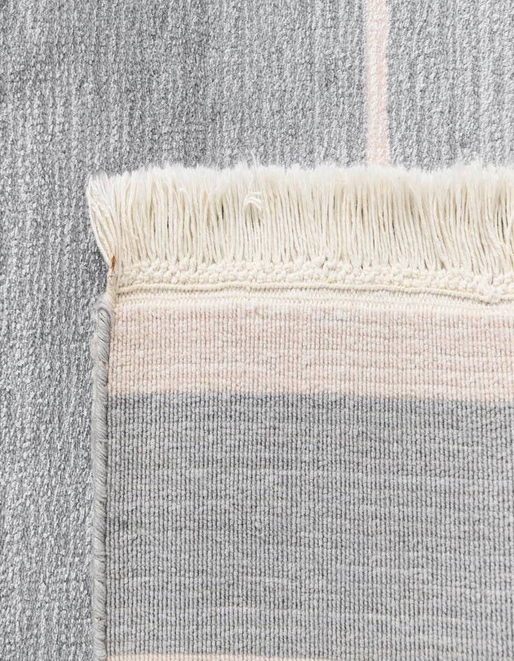 Detail image of  2' 9 x 9' 9 Darya Runner Rug