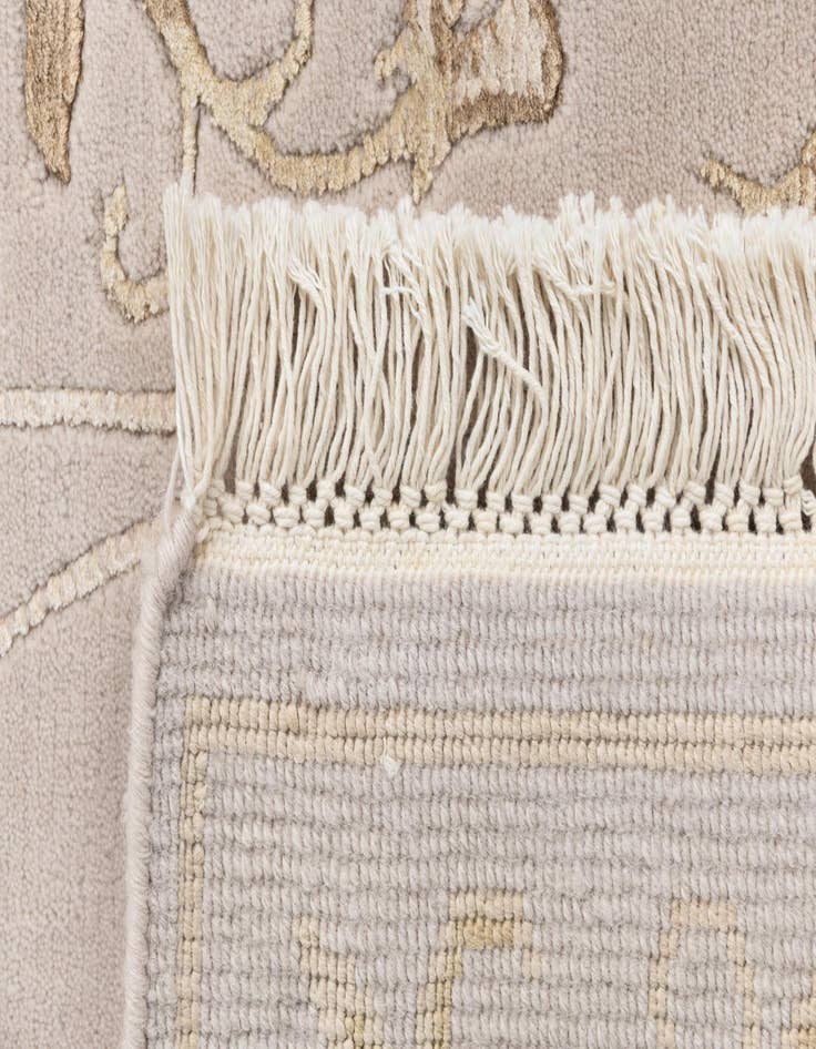 Detail image of  2' 7 x 9' 9 Darya Runner Rug