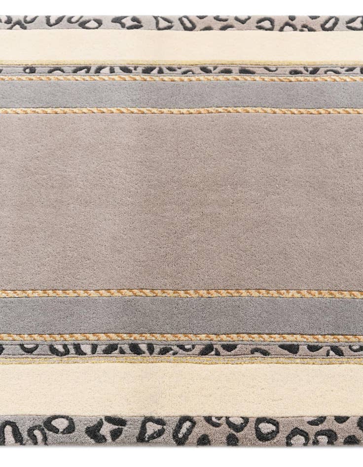 Detail image of  2' 8 x 9' 11 Darya Runner Rug
