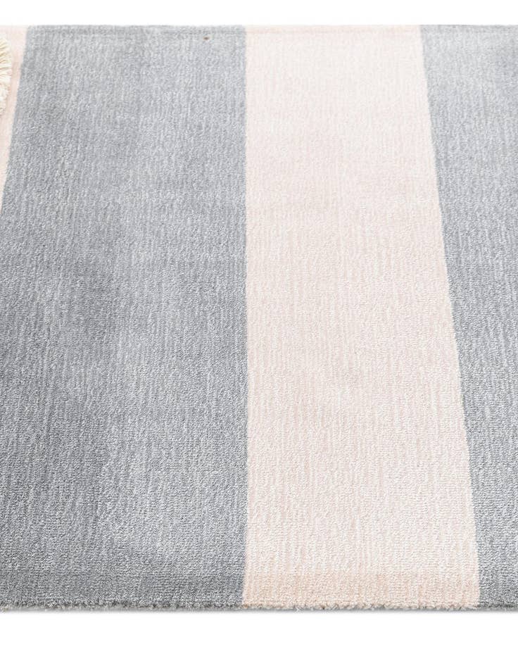 Detail image of  2' 9 x 9' 9 Darya Runner Rug