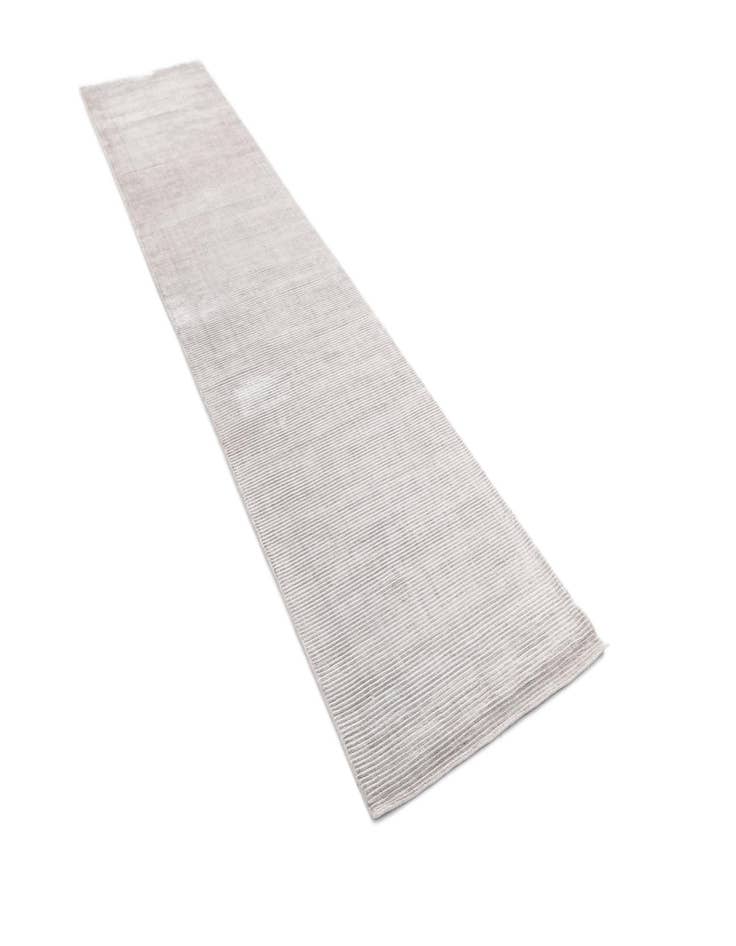 Detail image of  2' 7 x 12' 10 Darya Runner Rug