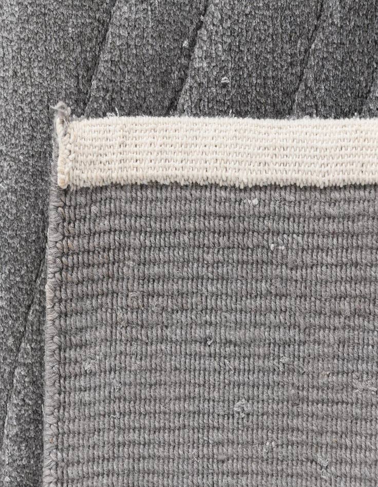 Detail image of  2' 9 x 12' 9 Darya Runner Rug