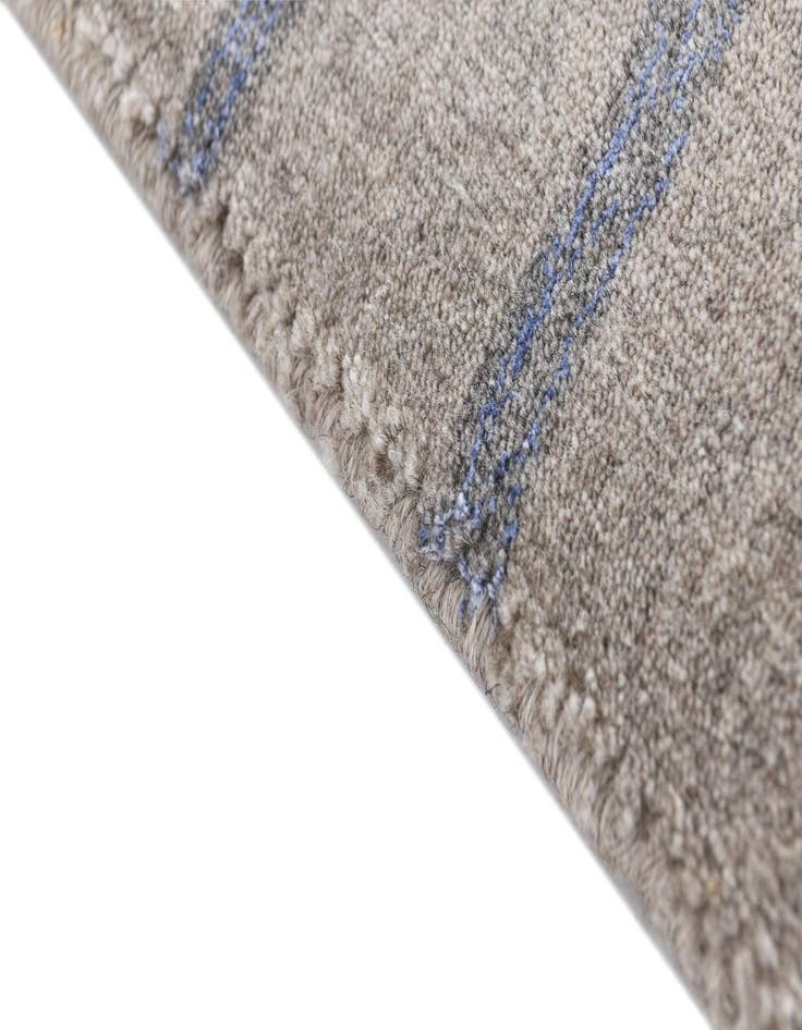 Detail image of  2' 9 x 12' 9 Darya Runner Rug