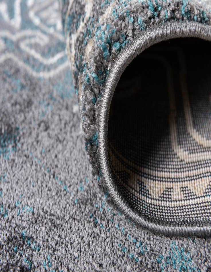 Detail image of  2' 2 x 6' Delilah Runner Rug