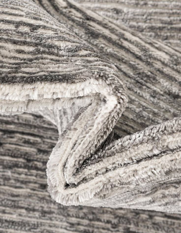 Detail image of  2' x 8' Finsbury Runner Rug