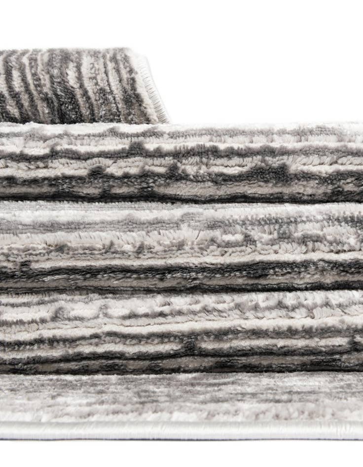 Detail image of  2' x 8' Finsbury Runner Rug