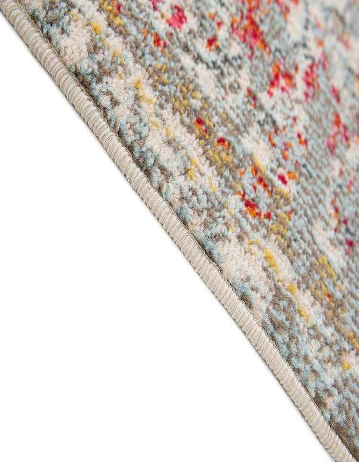 Detail image of  2' 6 x 7' 10 Fleur Runner Rug