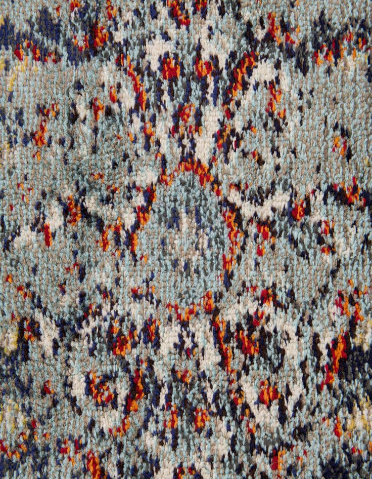 Detail image of  2' 6 x 7' 10 Fleur Runner Rug