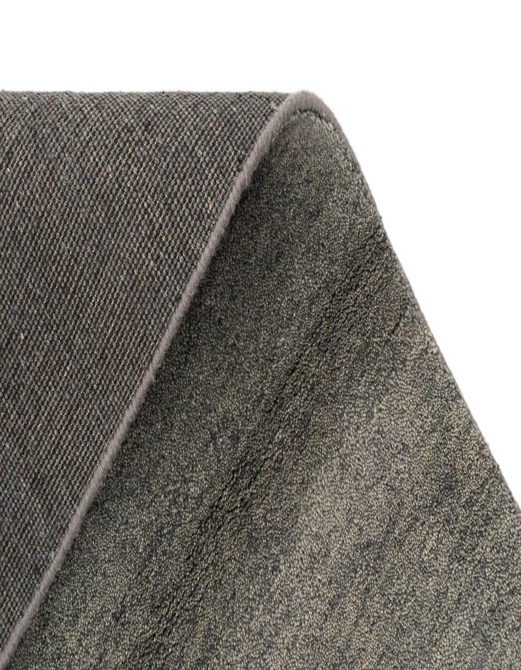 Detail image of  2' 7 x 9' 9  Hand Knotted Gabbeh Wool Runner Rug