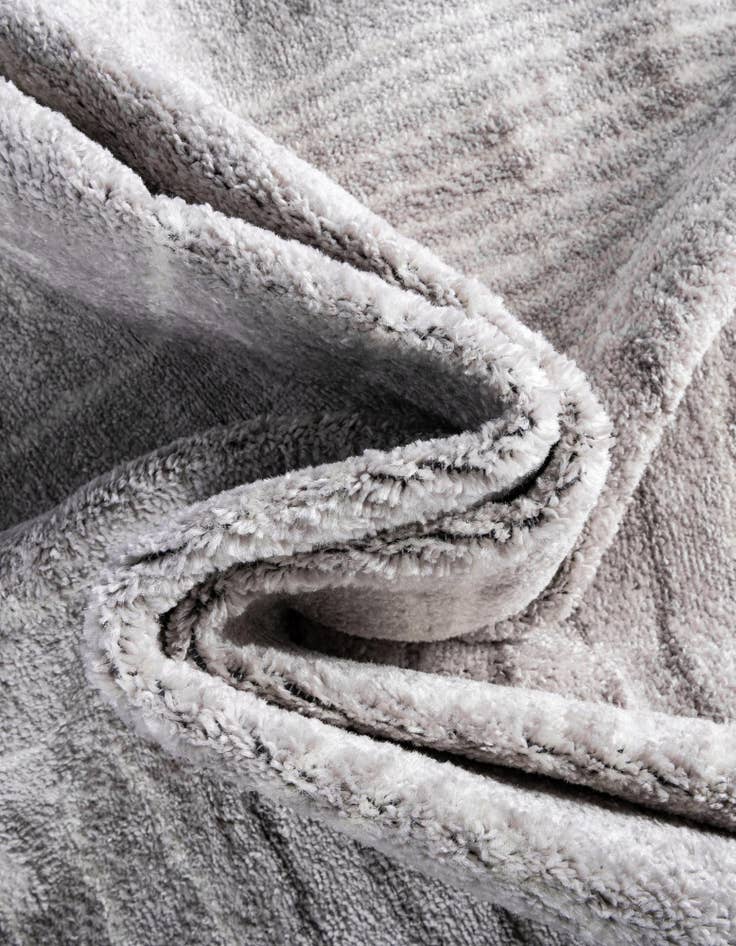 Detail image of  2' x 6' Hanahan Runner Rug