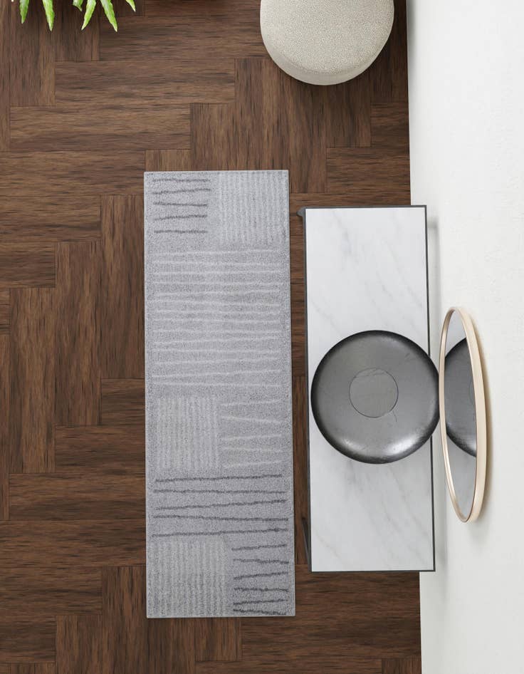 Detail image of  2' x 6' Hanahan Runner Rug