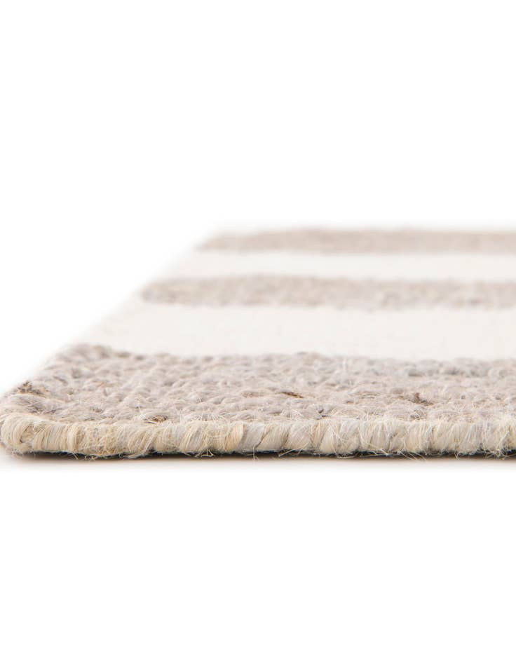 Detail image of  2' 7 x 12'  Hand Woven Jill Zarin Hamptons Runner Rug