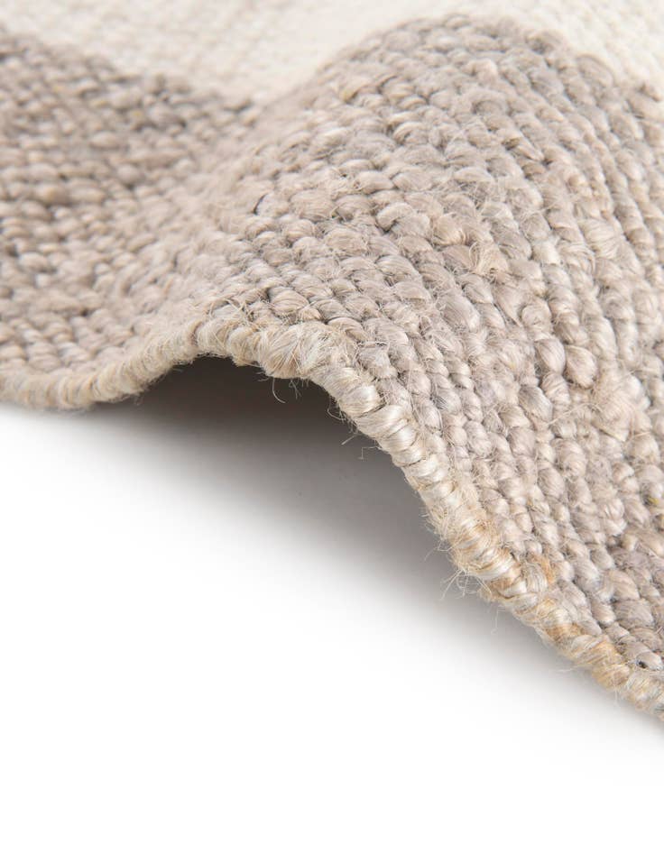 Detail image of  2' 7 x 12'  Hand Woven Jill Zarin Hamptons Runner Rug