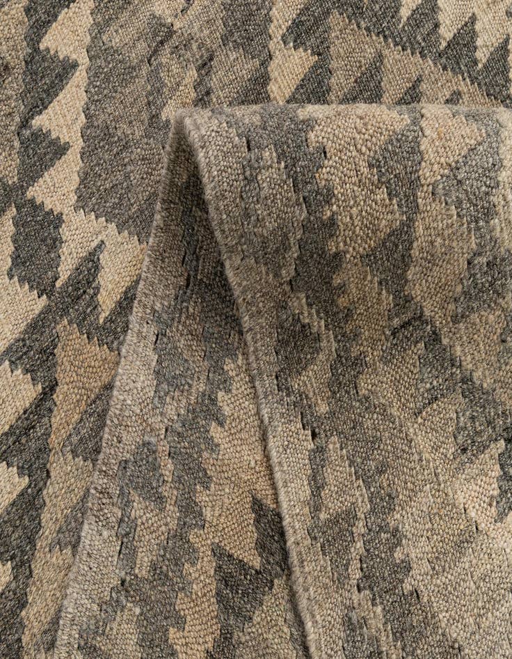 Detail image of  2' 8 x 9' 10  Hand Woven Kilim Maymana Wool Runner Rug