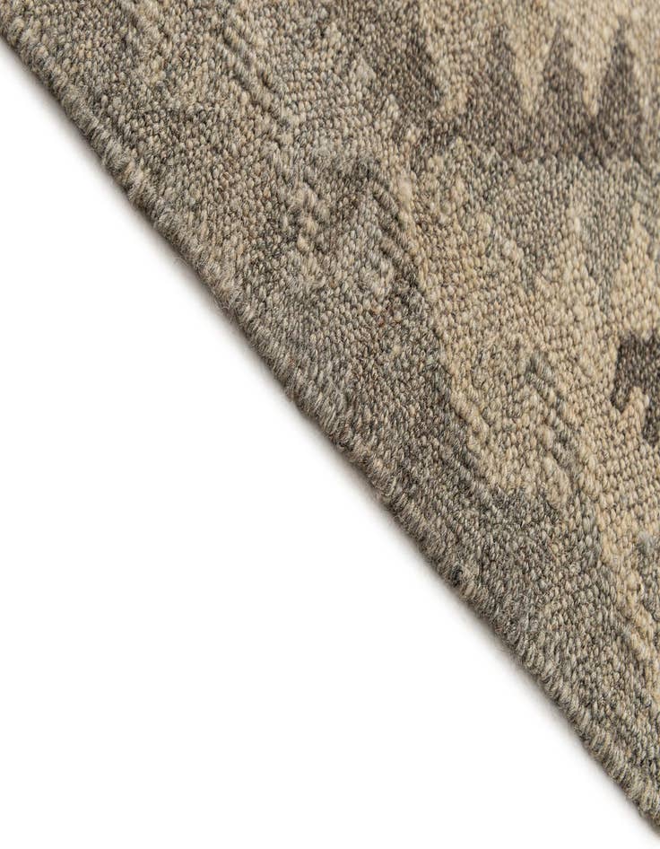 Detail image of  2' 10 x 9' 10  Hand Woven Kilim Maymana Wool Runner Rug