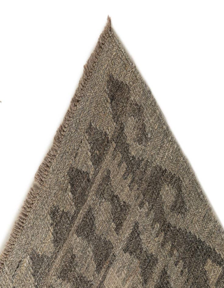 Detail image of  2' 8 x 10'  Hand Woven Kilim Maymana Wool Runner Rug