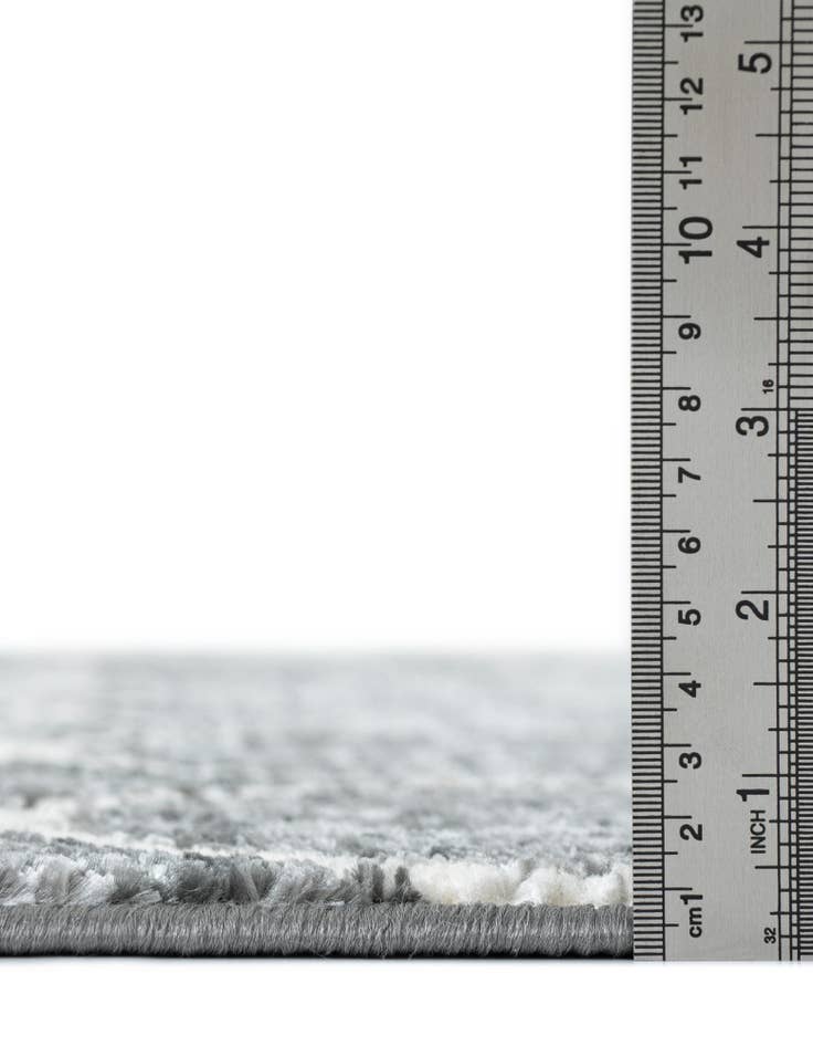 Detail image of  2' 7 x 16' 5 Lattice Trellis Runner Rug