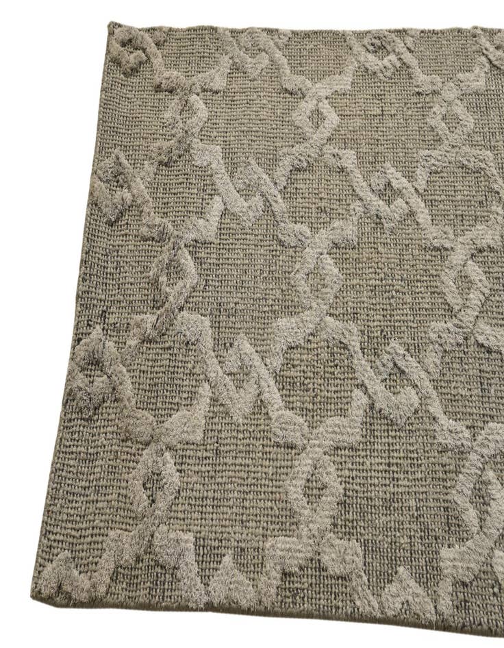 Detail image of  2' 10 x 8' 10  Hand Knotted Luna Runner Rug