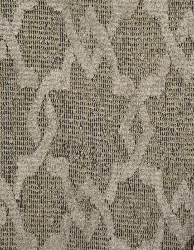Detail image of  2' 10 x 8' 10  Hand Knotted Luna Runner Rug