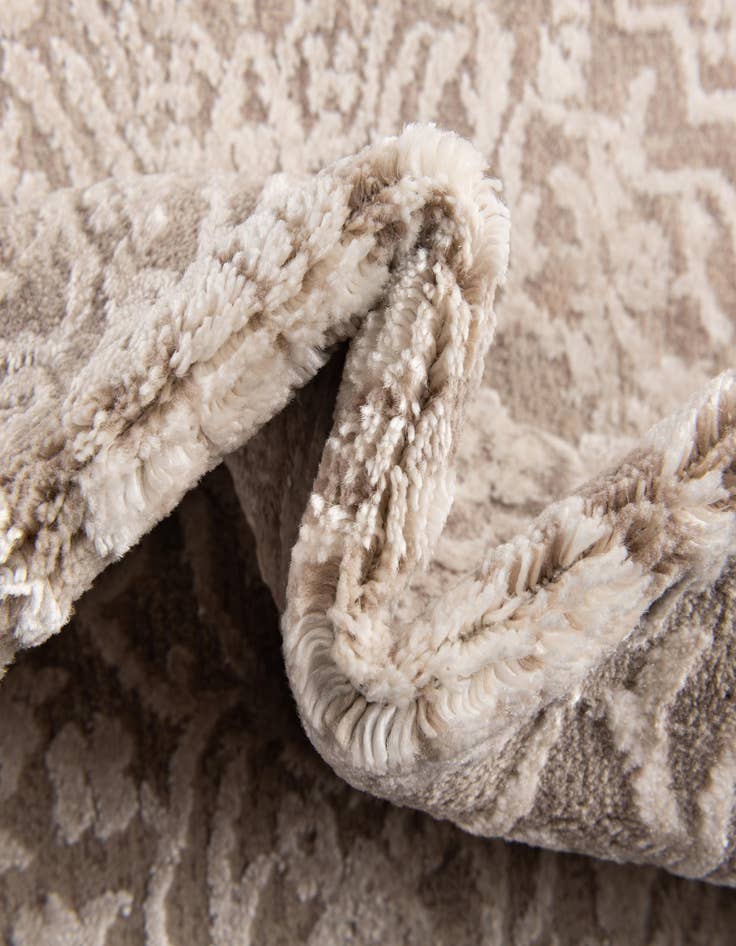 Detail image of  2' 3 x 8' Modern Classical Runner Rug