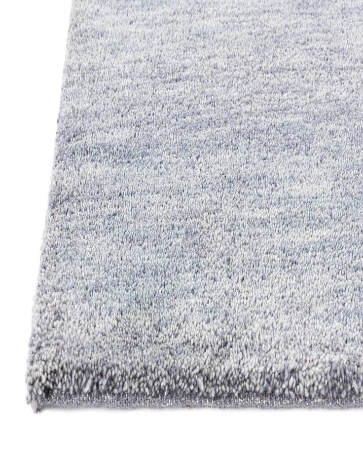 Detail image of  2' 5 x 4' 7  Hand Knotted Nepal Wool Runner Rug