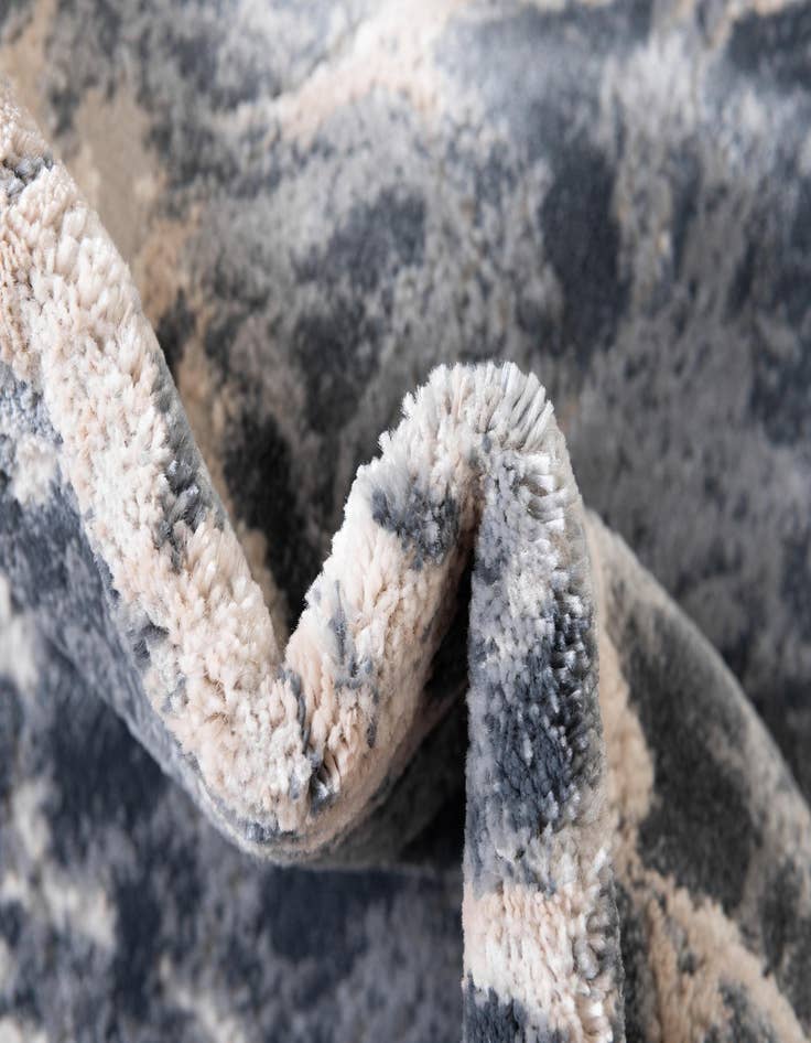 Detail image of  2' x 12' Oasis Runner Rug