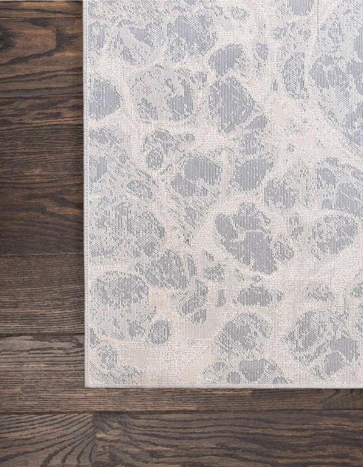 Detail image of  2' x 12' Oasis Runner Rug