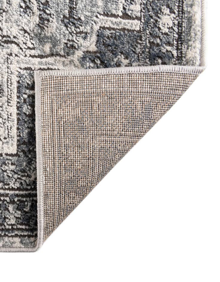 Detail image of  2' 6 x 7' 7 Oregon Runner Rug