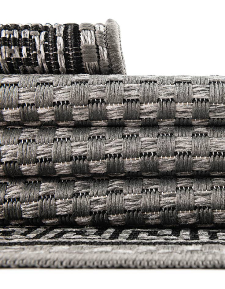 Detail image of  2' x 6'  Washable Border Indoor / Outdoor Runner Rug