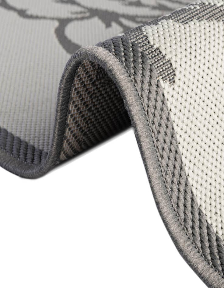 Detail image of  2' 2 x 6'  Washable Botanical Indoor / Outdoor Runner Rug