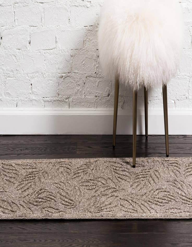 Detail image of  2' x 6'  Washable Botanical Indoor / Outdoor Runner Rug