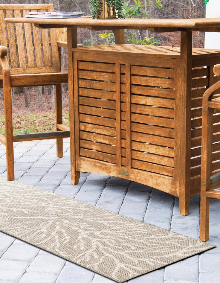 Detail image of  2' x 4'  Washable Coastal Indoor / Outdoor Runner Rug