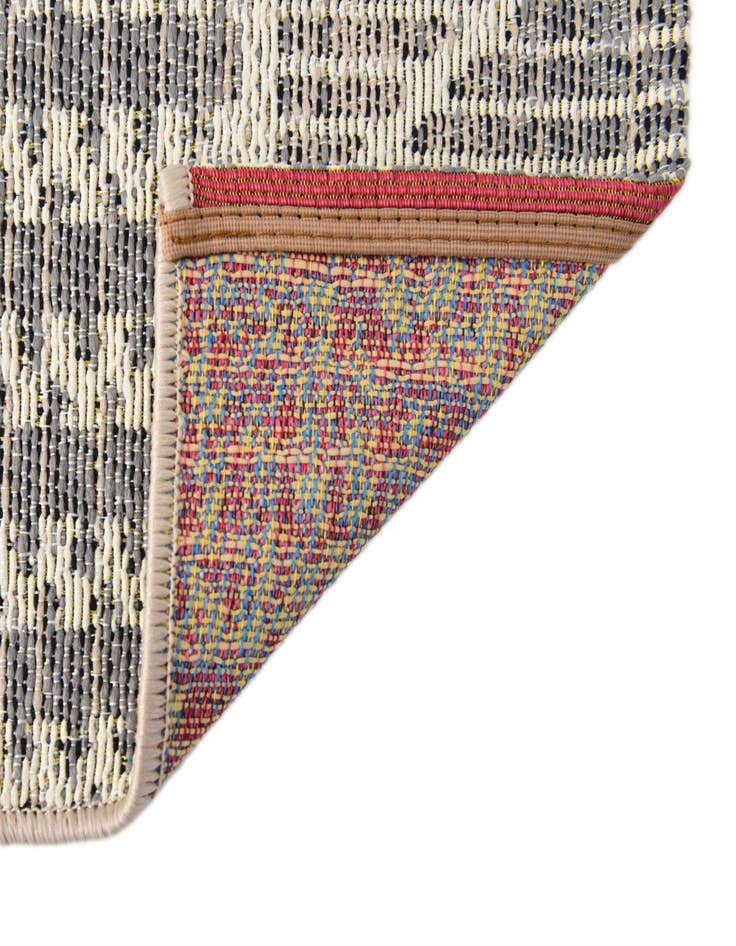 Detail image of  2' x 6'  Washable Lattice Indoor / Outdoor Runner Rug