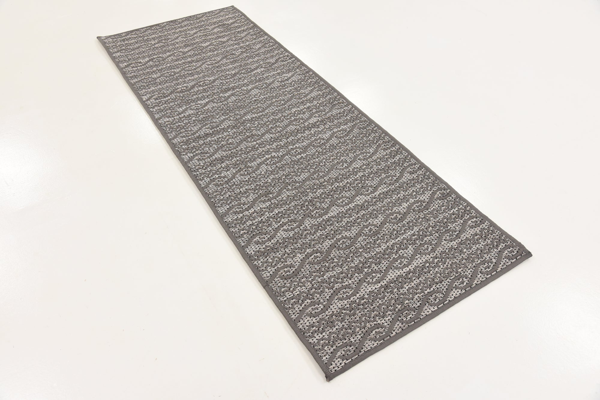 Gray 2' 2 x 6' Modern Indoor / Outdoor Runner Rug | Rugs.com